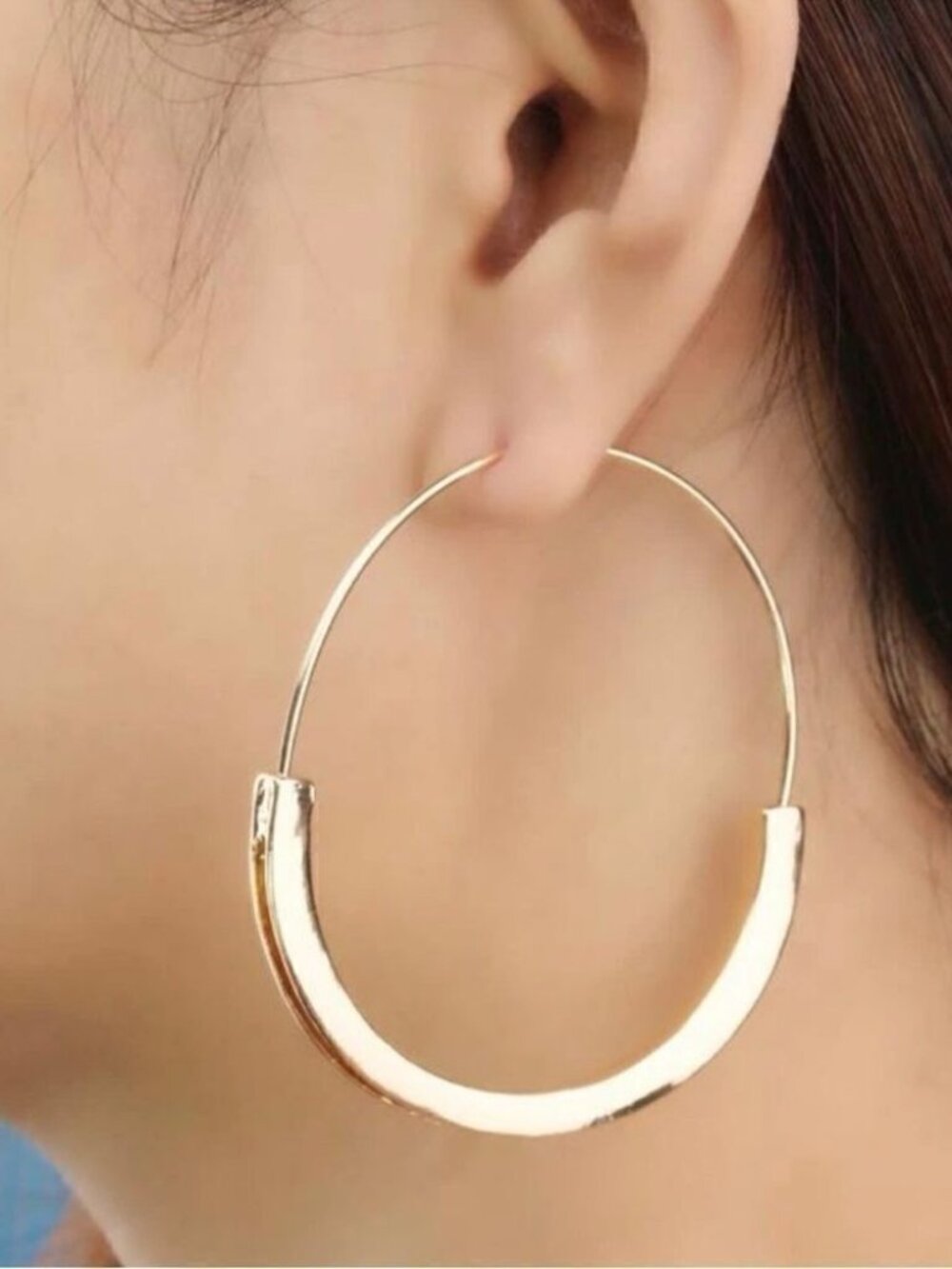 Minimalistgoldhoopearrings598